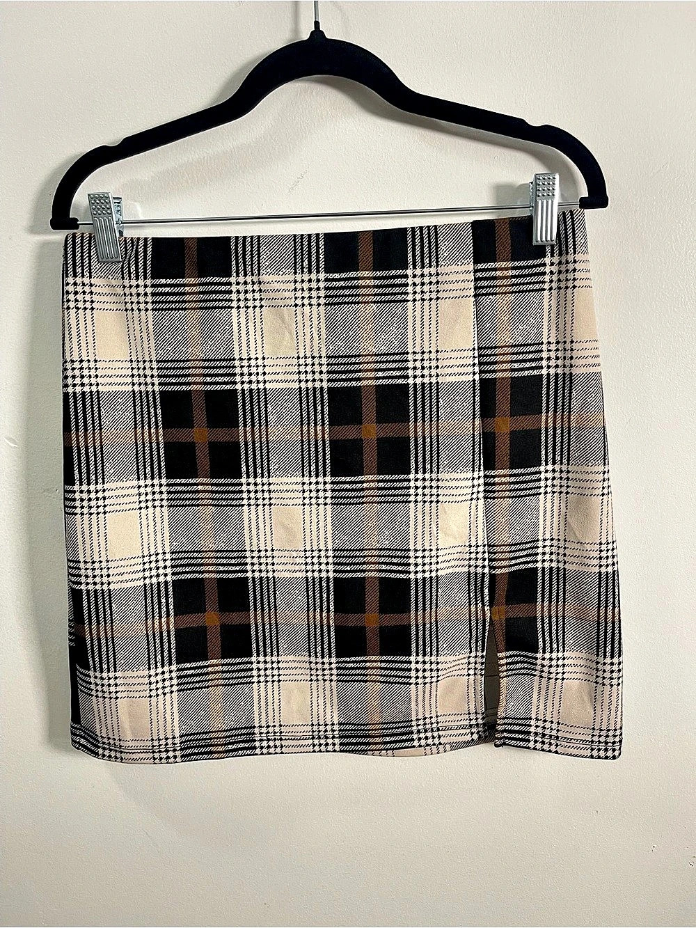Windsor Plaid Front Slit Mini Skirt Large NWT